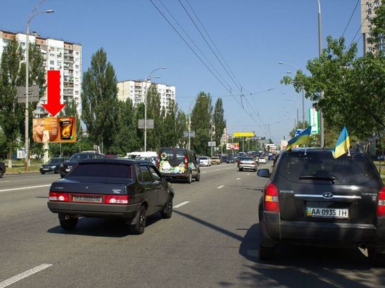 Фото рекламной плоскости по адресу Героев Сталинграда пр. / Приозерная ул., в сторону ж/ м "Оболонские Липки"