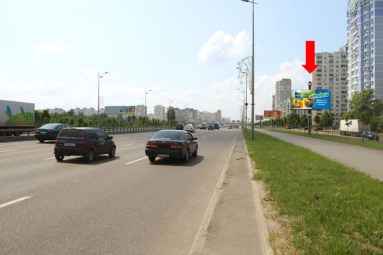 Фото рекламной плоскости по адресу Бажана пр., 7, напротив, в центр