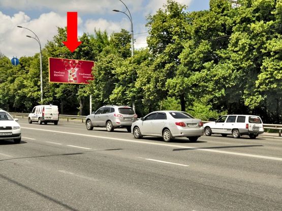 Фото рекламної площини за адресою Лобановского пр. (бывш. Краснозвездный пр.) / Похилая ул., напротив, в сторону Севастопольская пл.