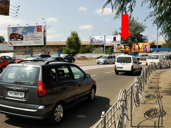 Фото рекламной плоскости по адресу Межигорская ул. / Электриков ул., левый, в сторону Оболони