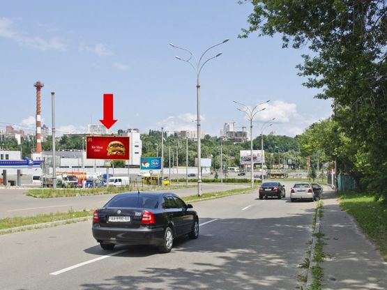 Фото рекламной плоскости по адресу Саперно-Слободская ул., возле АЗС, выезд со стороны Науки пр. на Саперно-Слободская ул.