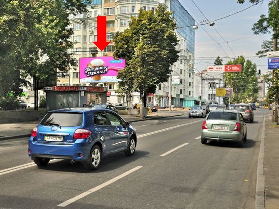 Фото рекламной плоскости по адресу Мельникова ул., 75 / Древлянская ул. (бывш. Якира ул.), в сторону КИМО, ст. м. "Дорогожичи"
