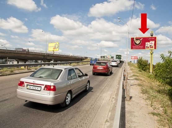 Фото рекламной плоскости по адресу Бандеры пр. (бывш. Московский пр.) / Оболонский пр., в сторону ст.м. "Оболонь", Богатырской ул.
