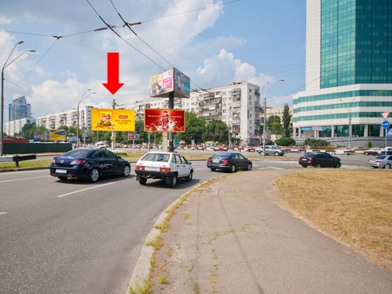 Фото рекламной плоскости по адресу Победы пр. / Черновола ул., съезд с моста Воздухофлотского , со стороны Черновола ул. в центр, кПобеды пл.