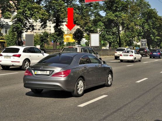 Фото рекламної площини за адресою Победы пр., 6, АЗС "Лукойл", в центр