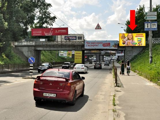 Фото рекламной плоскости по адресу Федорова ул., в сторону Протасов Яр ул.