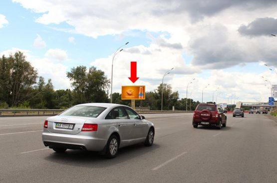 Фото рекламной плоскости по адресу Дарницкое шоссе / Сортировочная ул., 300м до жд станции "Левый берег", в центр