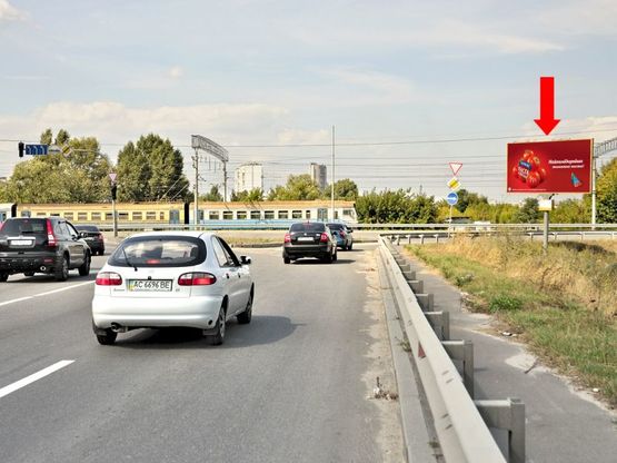 Фото рекламної площини за адресою Григоренко пр. / Тепловозная ул. / Дарницкое шоссе, в центр