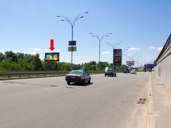 Фото рекламної площини за адресою Дарницкое шоссе / мост Дарницкий, 250м от Сортировочная ул., в сторону мост Дарницкий, в центр