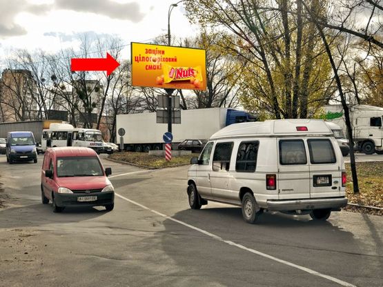 Фото рекламной плоскости по адресу Кольцевая дорога / Лятошинского ул., в сторону Одесская пл.