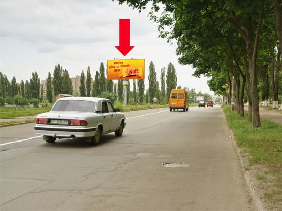 Фото рекламної площини за адресою Семьи Сосниных ул., 16, в сторону Кольцова бул., Зодчих ул.