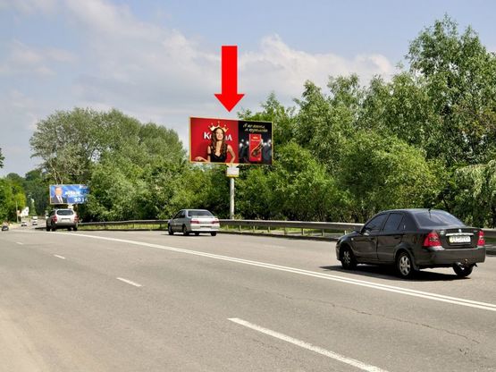 Фото рекламної площини за адресою Кировоградская ул., 76, напротив, в сторону Гринченка ул.