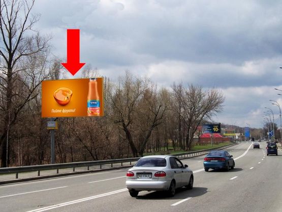 Фото рекламной плоскости по адресу Кировоградская ул., 82, напротив, в сторону Лобановского пр. (бывш. Краснозвездный пр.)