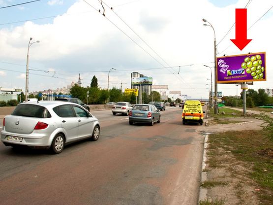 Фото рекламної площини за адресою Ватутина пр., 100м до АЗС "WOG", в сторону ж/ м "Троещина"