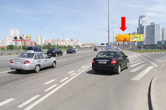 Фото рекламної площини за адресою Бажана пр., 150м от Заречная ул., в Борисполь, левая