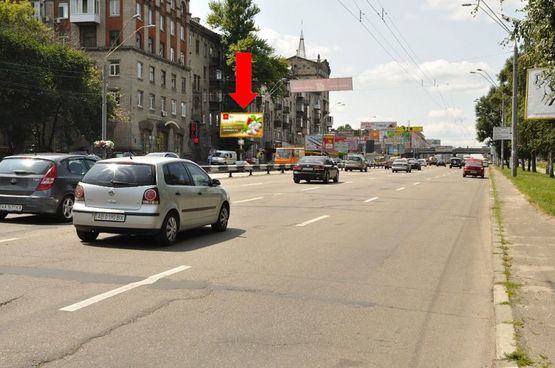 Фото рекламної площини за адресою Победы пр., 45, возле супермаркета "Эльдорадо", в сторону ст. м. "Шулявская"