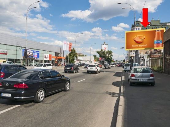 Фото рекламної площини за адресою Набережно-Крещатикская ул. / Ярославская ул., в сторону Почтовая пл.