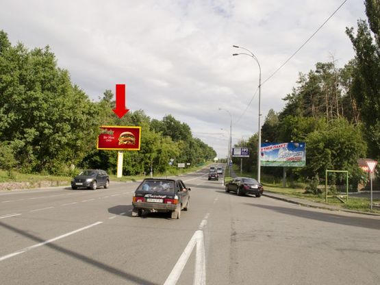 Фото рекламної площини за адресою Столичное шоссе, 3, напротив, из Киева