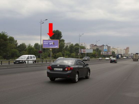 Фото рекламной плоскости по адресу Бажана пр., 5Е, в сторону ст. м. "Харьковская"