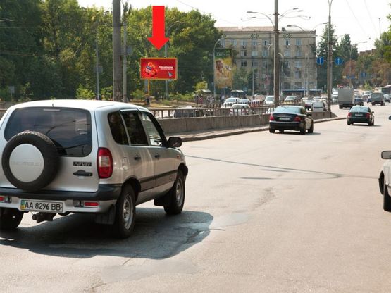Фото рекламной плоскости по адресу Телиги ул., 80м. до Дорогожицкая ул. в сторону ст. м. "Шулявская"