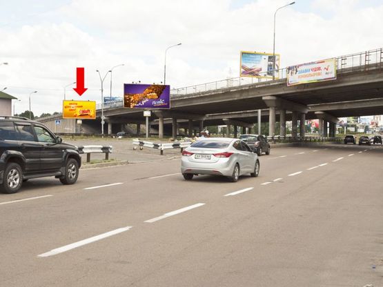 Фото рекламної площини за адресою Богатырская ул., в сторону Луговая ул., супермаркет "Fozzy", возле моста