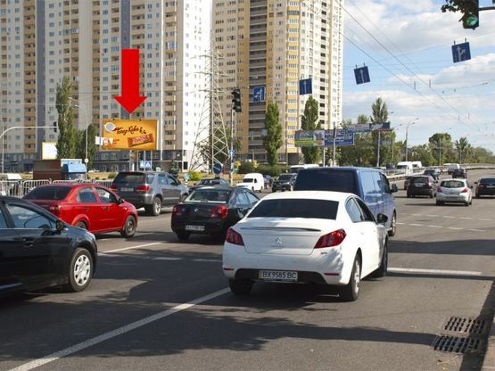 Фото рекламной плоскости по адресу Перова бул. / Навои пр., в сторону Освободителей пр.