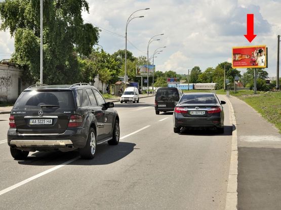 Фото рекламної площини за адресою Электриков ул., остановка "Северный ковш", в сторону Межигорская ул.
