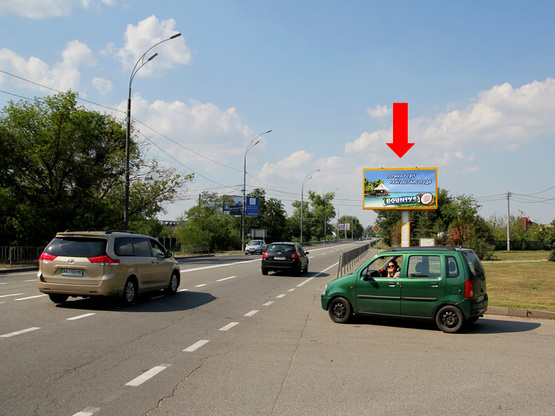 Фото рекламной плоскости по адресу Столичное шоссе / Лесничная ул., в Киев