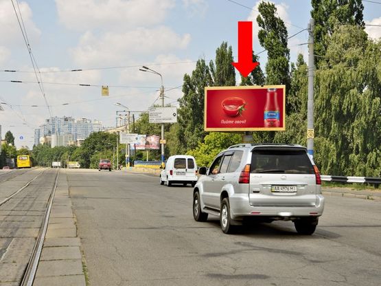 Фото рекламной плоскости по адресу Дегтяревская ул., 33-Б, заезд на Телиги ул., в сторону ст. м. "Берестейская"