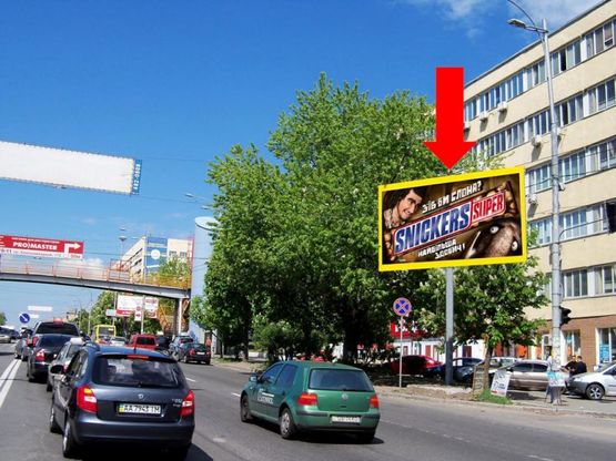 Фото рекламной плоскости по адресу Лобановского пр. (бывш. Краснозвездный пр.), 119 / Демеевская ул., в сторону Севастопольская пл.