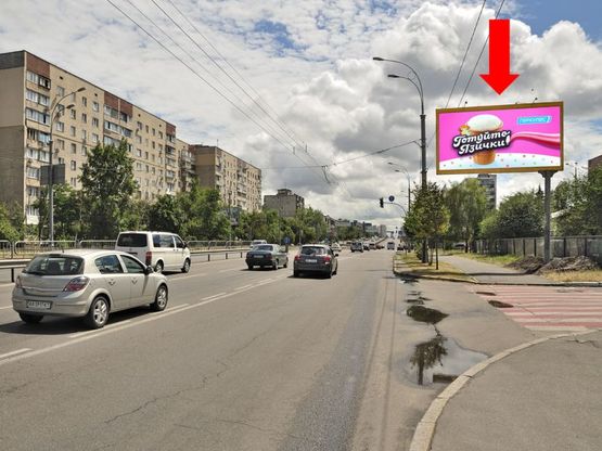 Фото рекламної площини за адресою Перова бул., 27 (зелена зона) в сторону Освободителей пр.