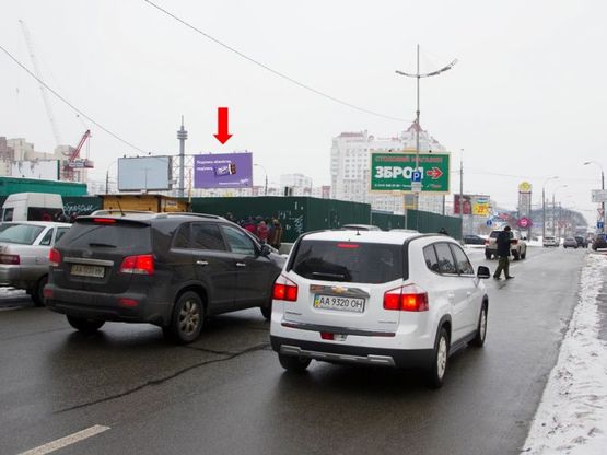 Фото рекламной плоскости по адресу Оболонский пр., ст. м. "Минская", в центр