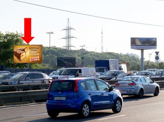 Фото рекламної площини за адресою Промышленная ул., мост Южный, в центр