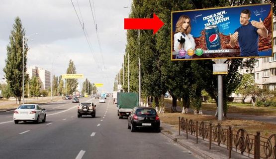 Фото рекламной плоскости по адресу Драйзера ул., 18, в сторону Бальзака ул.