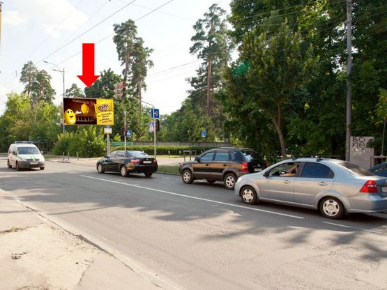 Фото рекламной плоскости по адресу Святошинская ул., 25, в сторону Жмеринская ул.