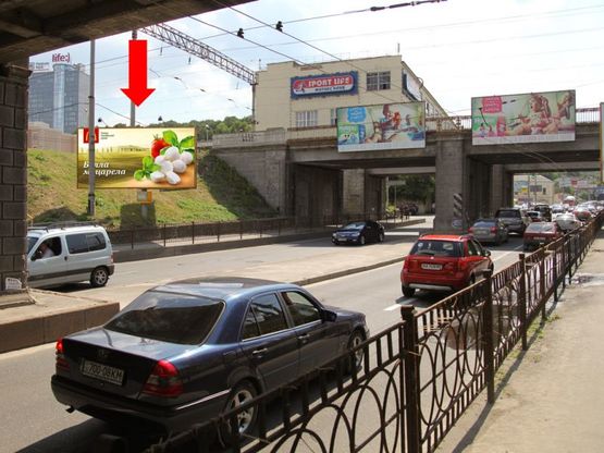 Фото рекламной плоскости по адресу Федорова ул. / Гринченка ул., в сторону Протасов Яр ул.