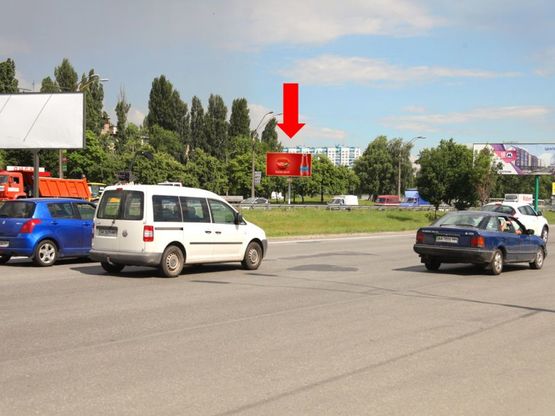 Фото рекламної площини за адресою Кольцевая дорога / Зодчих ул., 16, напротив, в сторону Одесская пл.