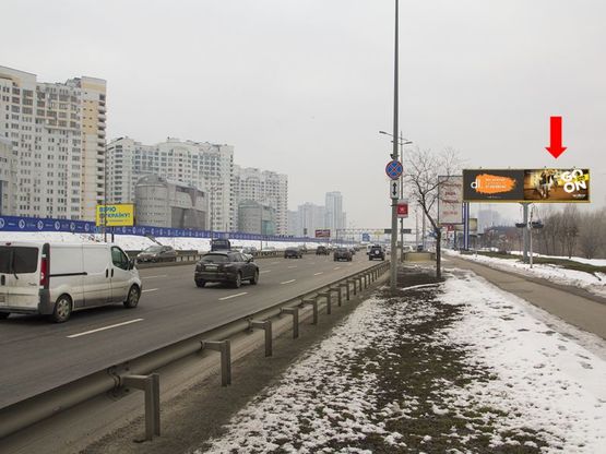 Фото рекламной плоскости по адресу Бажана пр. / Гмыри ул., 1-А, ст. м. "Позняки", в центр, правый