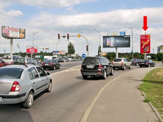 Фото рекламной плоскости по адресу Харьковская пл., напротив Бажана пр., в сторону Бориспольское шоссе