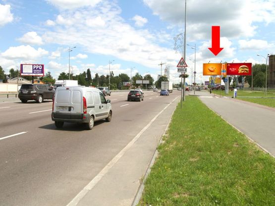 Фото рекламной плоскости по адресу Бажана пр., 1 / Днепродзержинская ул., в сторону Харьковская пл., левый