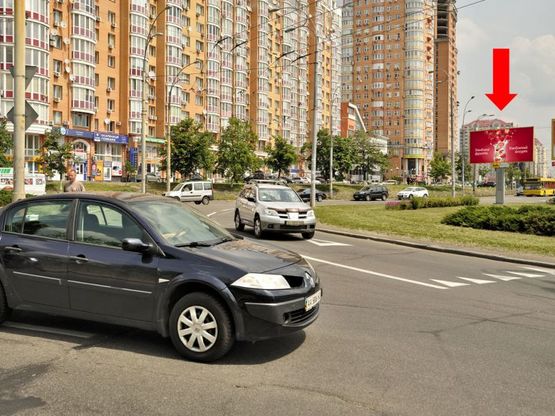 Фото рекламной плоскости по адресу Тимошенко ул. / Гайдай ул., клумба, в сторону ст. м. "Минская", Оболонский пр.