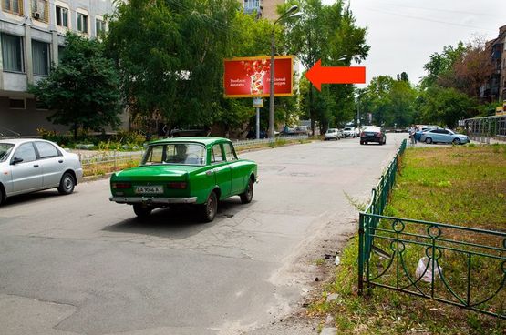 Фото рекламної площини за адресою Шпака ул., 2, зеленая зона, в сторону Победы пр.