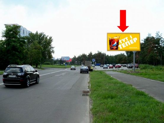 Фото рекламної площини за адресою Жмаченка ул., 9, в сторону Дарницкий бул.