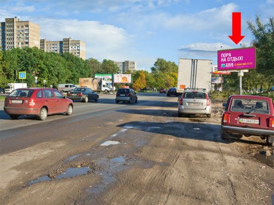 Фото рекламної площини за адресою Кольцевая дорога / Лятошинского ул., 14, супермаркет "Эпицентр", в сторону Одесская пл.