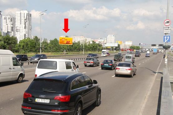 Фото рекламної площини за адресою Бажана пр., 16, напротив, в сторону Харьковская пл.