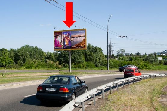 Фото рекламной плоскости по адресу Бандеры пр. (бывш. Московский пр.) / Электриков ул., съезд на Героев Сталинграда пр.