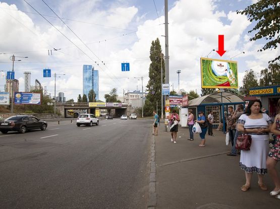 Фото рекламной плоскости по адресу Липковского ул. (бывш. Урицкого ул.), 1, супермаркет "Велика Кишеня", в сторону Толстого ул.