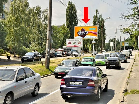 Фото рекламной плоскости по адресу Науки пр., 90, напротив, в сторону Демеевская пл. (бывш. Московская пл.)