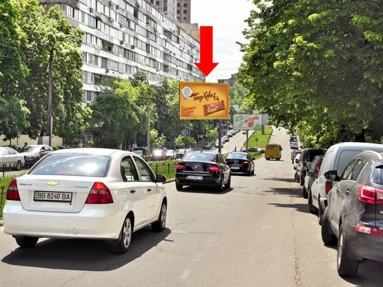 Фото рекламной плоскости по адресу Василевской ул., 6-10, напротив, разделитель, в сторону Победы пр.