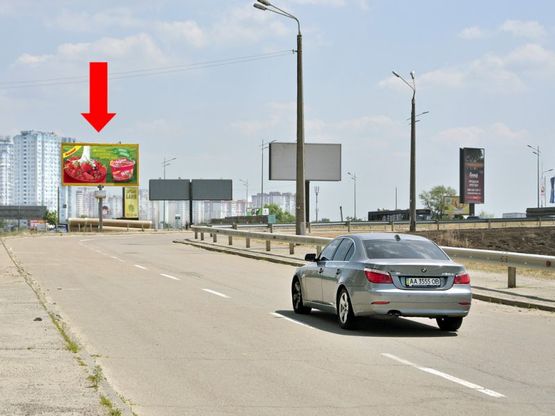 Фото рекламної площини за адресою Бажана пр., ст. м. "Славутич", выезд на Бажана пр., в сторону мост Южный